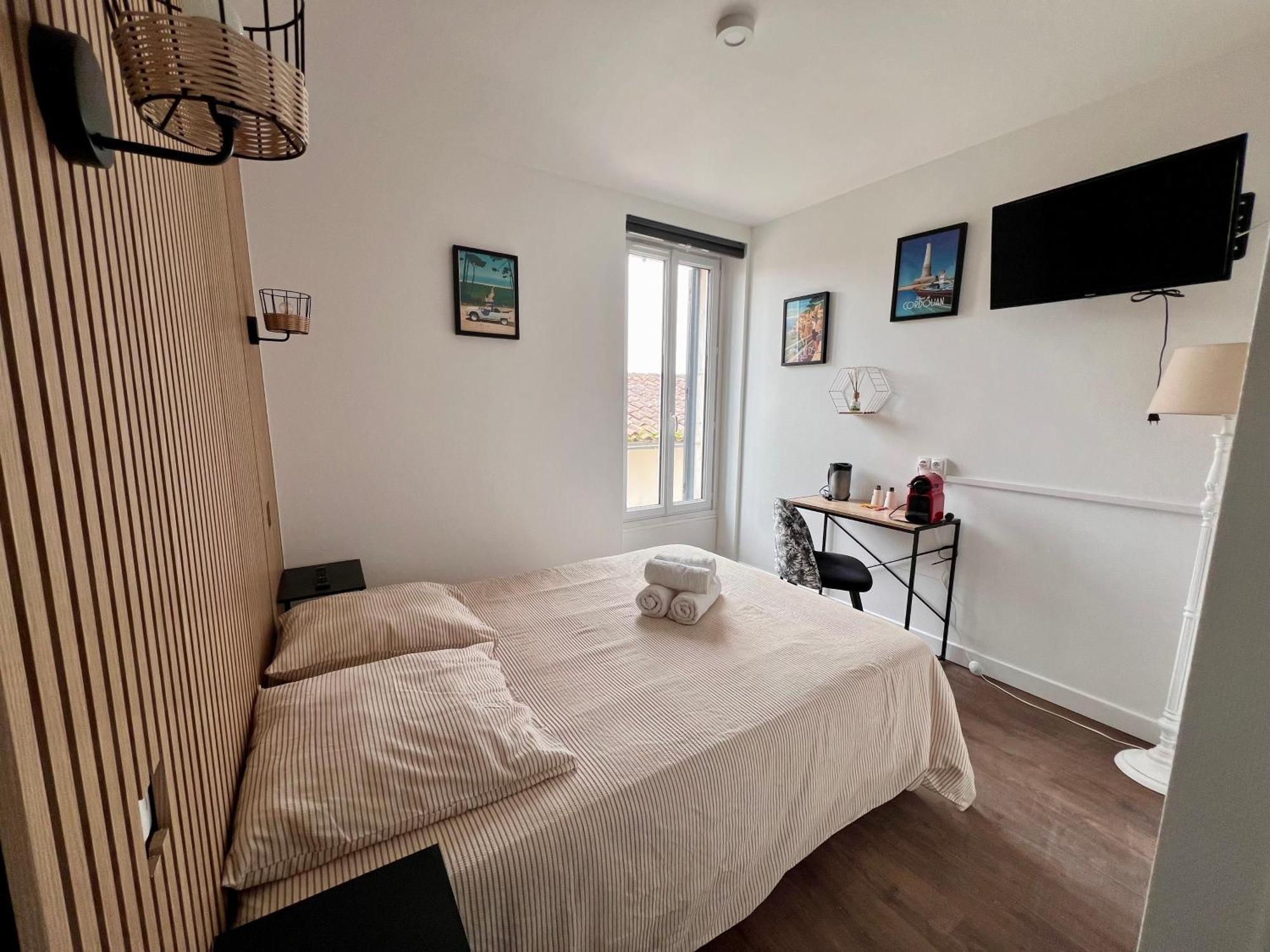 Logis Paul Massy Bed and Breakfast Meschers-sur-Gironde Eksteriør billede